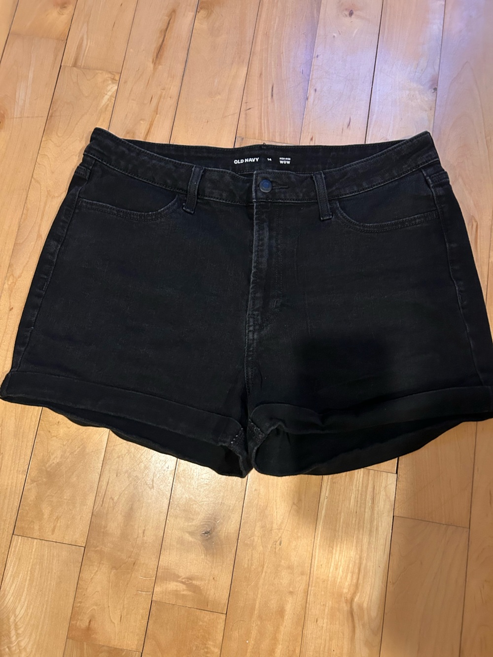 Old Navy Black Relaxed Men’s Denim Shorts